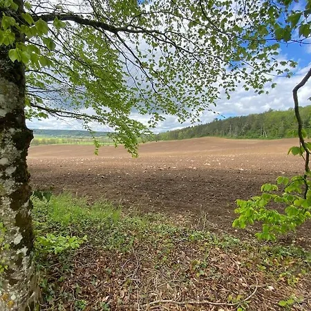 Au Calme Avec Vue Viéville